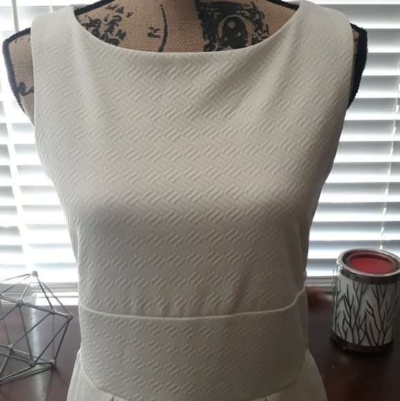 Tiana B. White Dress - Picture 2 of 6